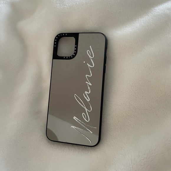 Casetify 11 Pro Max mirror case - Picture 4 of 8